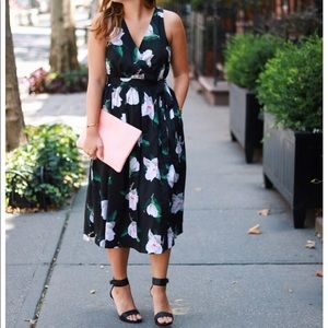 SALE! NWOT Banana Republic Floral Wrap Dress